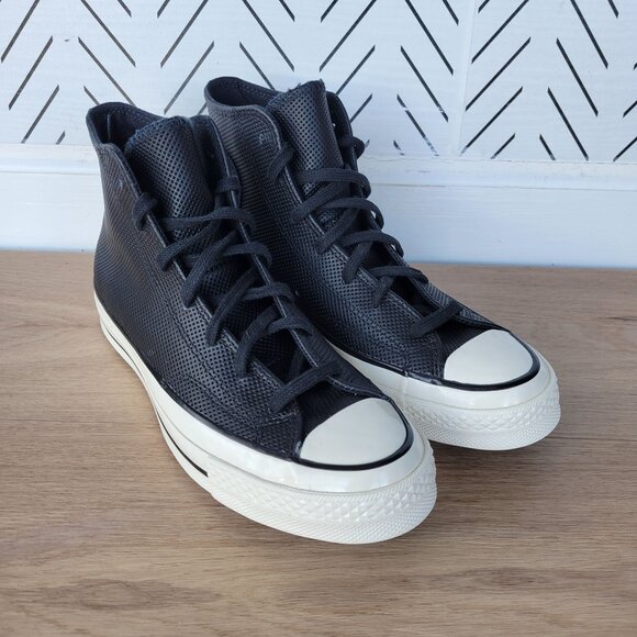 ⭐Converse Chuck 70 Hi Size 6 Men Shoes Black Leather Premium Sneakers A08637C - Picture 2 of 10